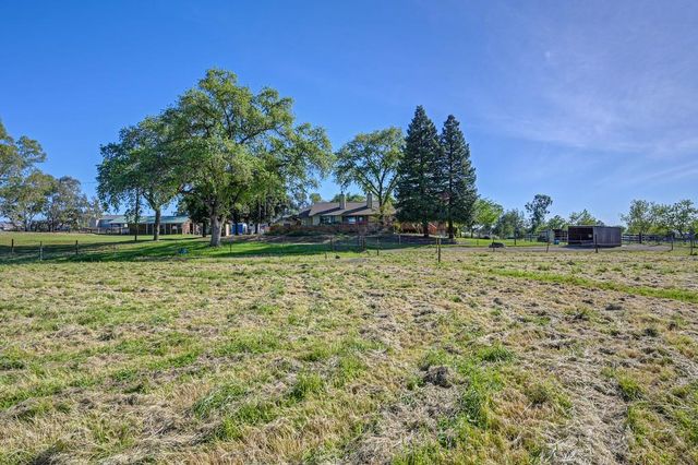 1770 McCourtney Rd, Lincoln, CA 95648