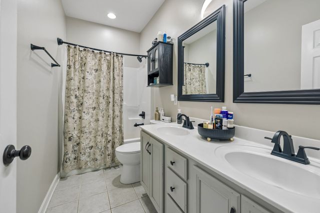 538 Burgess Rd, Mount Juliet, TN 37122