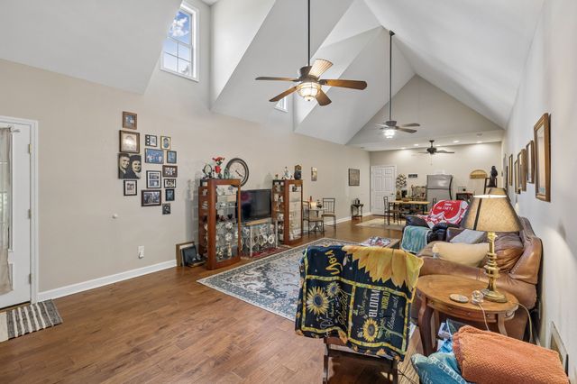 538 Burgess Rd, Mount Juliet, TN 37122