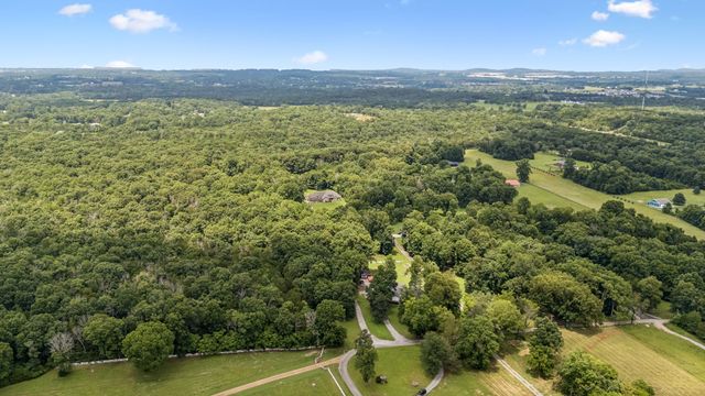538 Burgess Rd, Mount Juliet, TN 37122