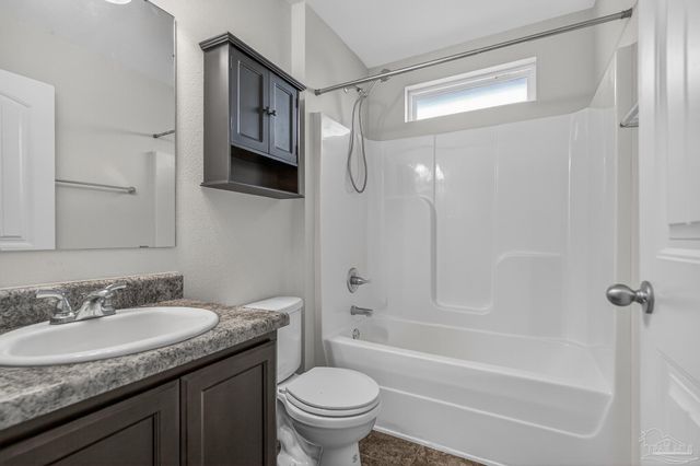 5574 Mill Race Circle, Pace, FL 32571