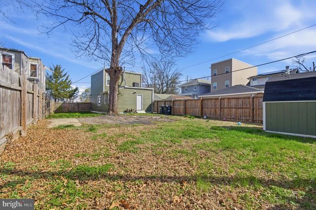 621 MALCOLM X AVE SE, Washington, DC 20032