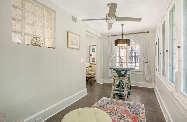 1221 N PALM AVENUE 305, Sarasota, FL 34236