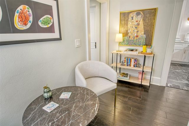 1221 N PALM AVENUE 305, Sarasota, FL 34236