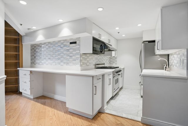 77 Bleecker St Apt 320, New York City, NY 10012
