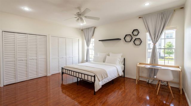 384 Wilcrest Drive 384, Houston, TX 77042