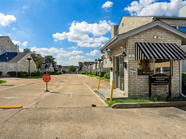384 Wilcrest Drive 384, Houston, TX 77042