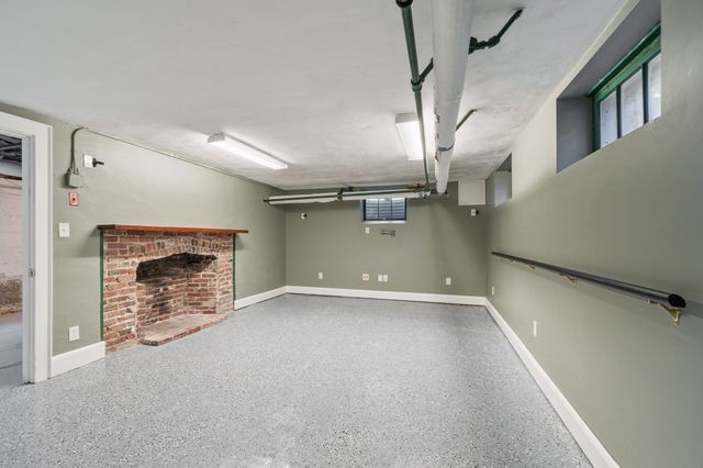 6 Prentiss Lane, Belmont, MA 02478