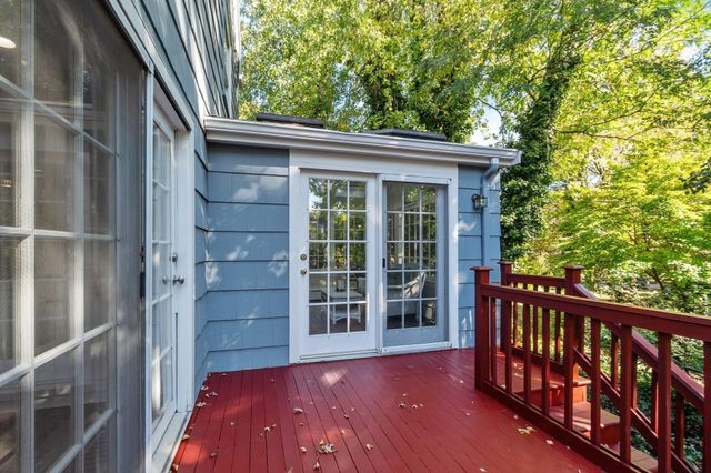 6 Prentiss Lane, Belmont, MA 02478