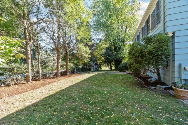 6 Prentiss Lane, Belmont, MA 02478