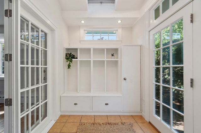 6 Prentiss Lane, Belmont, MA 02478