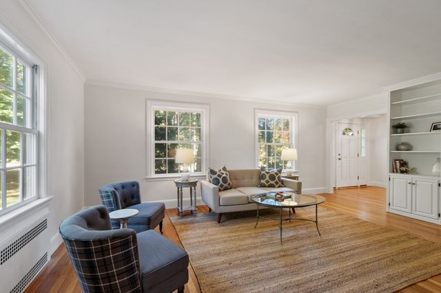 6 Prentiss Lane, Belmont, MA 02478