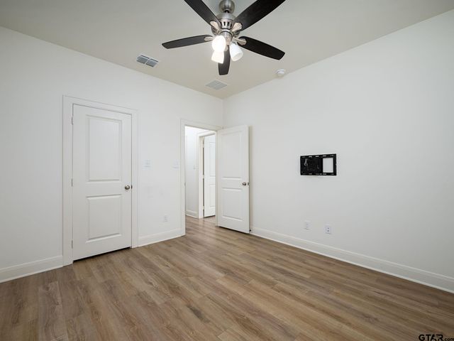 7336 Shoal Creek Ct., Tyler, TX 75703