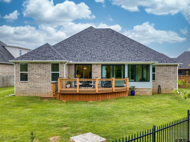 7336 Shoal Creek Ct., Tyler, TX 75703