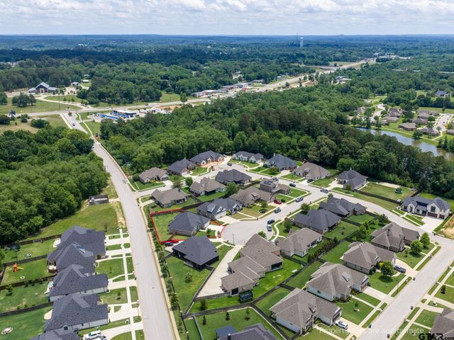 7336 Shoal Creek Ct., Tyler, TX 75703