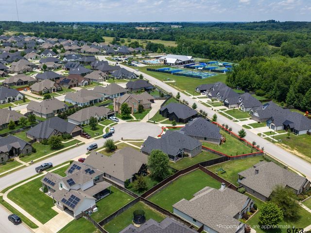 7336 Shoal Creek Ct., Tyler, TX 75703