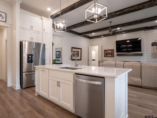 7336 Shoal Creek Ct., Tyler, TX 75703