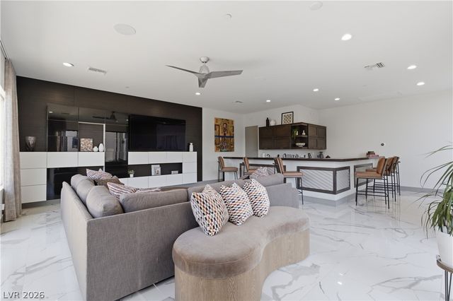 2790 La Bella Court, Henderson, NV 89052