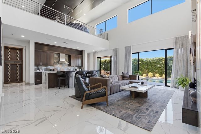 2790 La Bella Court, Henderson, NV 89052