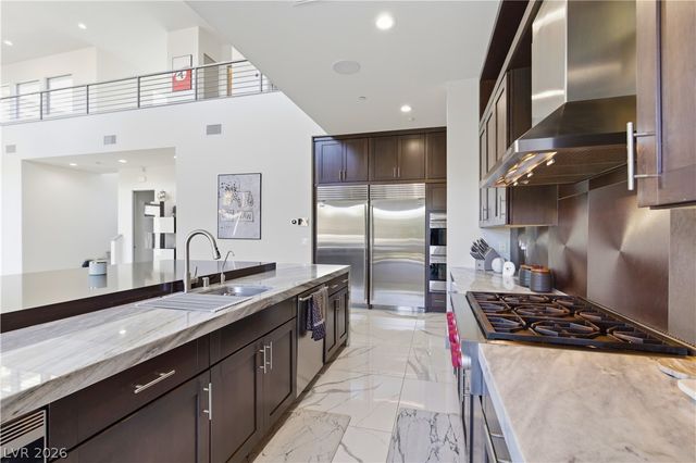 2790 La Bella Court, Henderson, NV 89052
