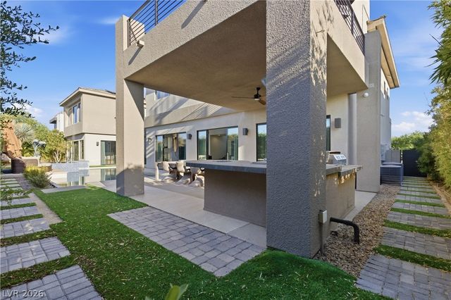 2790 La Bella Court, Henderson, NV 89052