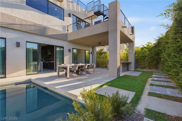 2790 La Bella Court, Henderson, NV 89052