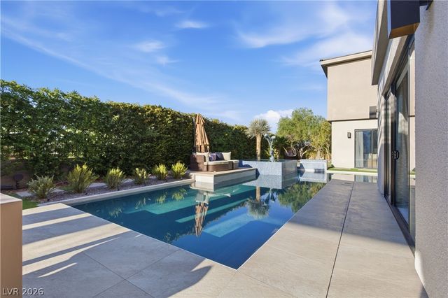 2790 La Bella Court, Henderson, NV 89052