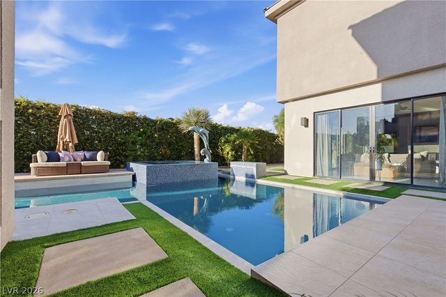 2790 La Bella Court, Henderson, NV 89052