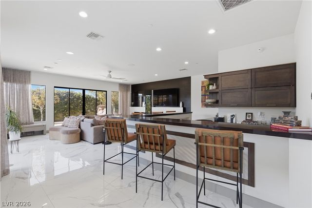 2790 La Bella Court, Henderson, NV 89052