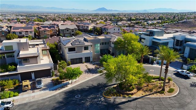 2790 La Bella Court, Henderson, NV 89052