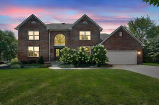 10558 Churchill Drive, Powell, OH 43065
