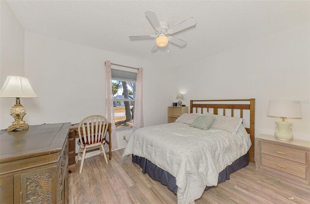 375 YEAGER STREET, Port Charlotte, FL 33954