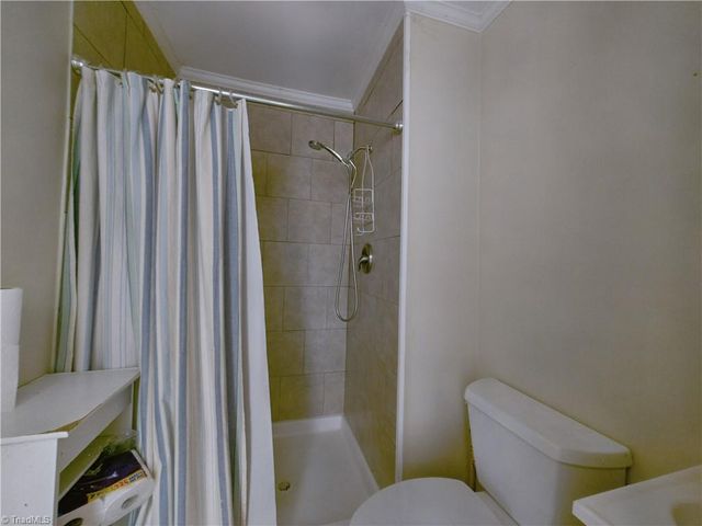 1004 Unity Street, Thomasville, NC 27360