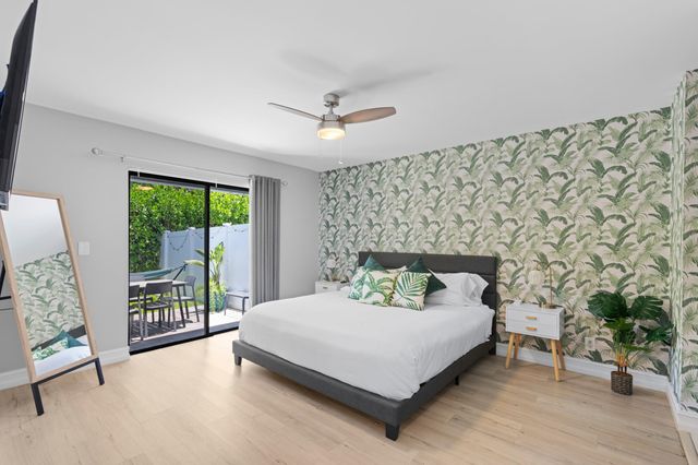 3372 NE 5th Drive, Boca Raton, FL 33431