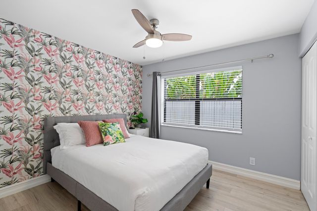 3372 NE 5th Drive, Boca Raton, FL 33431