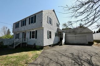 1035 Black Rock Turnpike 1035, Fairfield, CT 06825