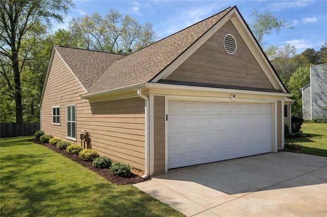 3957 Wintersweet Drive, Decatur, GA 30034