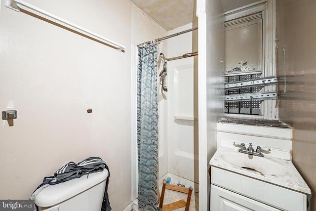 1706 APPLETON ST, Baltimore, MD 21217