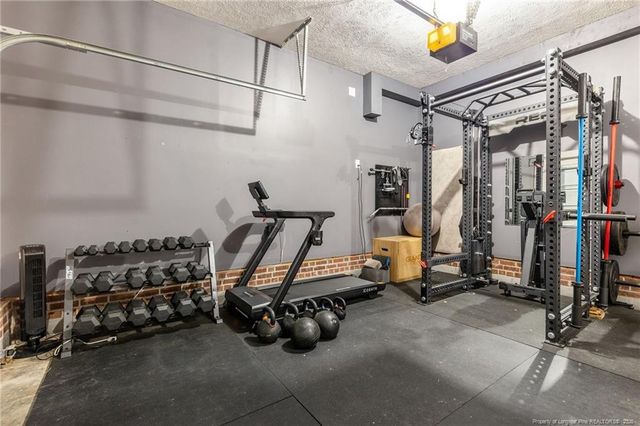 6500 Jacobs Creek Circle, Fayetteville, NC 28306