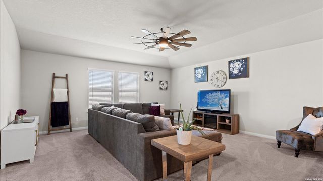 254 Shelton Pass, Cibolo, TX 78108