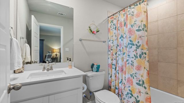 254 Shelton Pass, Cibolo, TX 78108