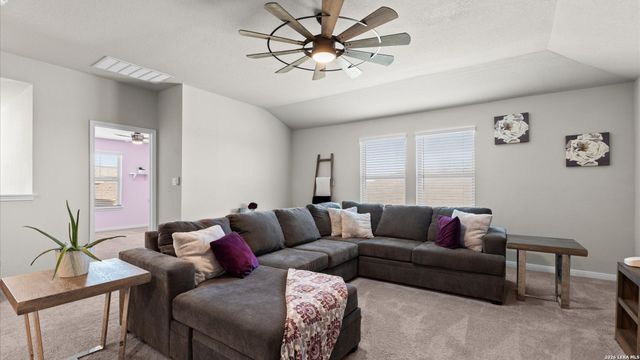 254 Shelton Pass, Cibolo, TX 78108