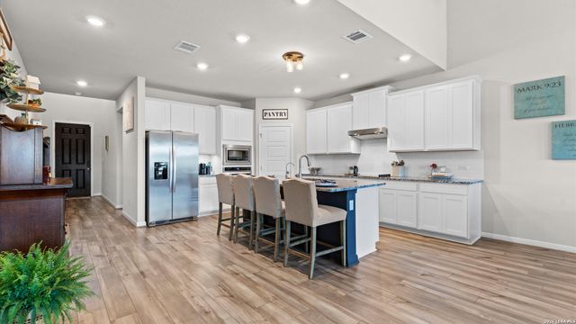 254 Shelton Pass, Cibolo, TX 78108