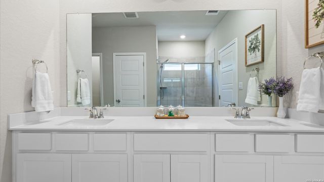 254 Shelton Pass, Cibolo, TX 78108