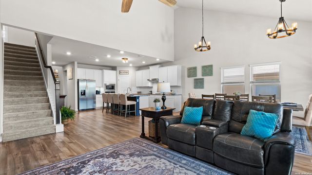 254 Shelton Pass, Cibolo, TX 78108