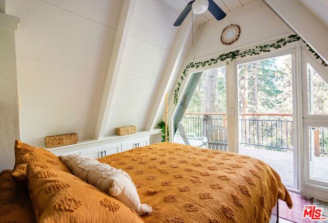 23700 Crest Forest Drive, Crestline, CA 92325