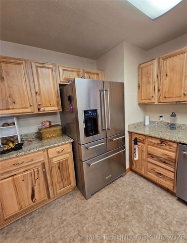 398 Chickasaw Road, Calera, OK 74730