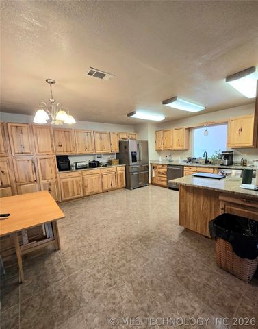 398 Chickasaw Road, Calera, OK 74730