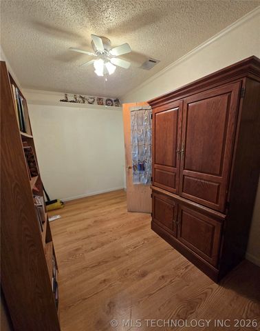 398 Chickasaw Road, Calera, OK 74730