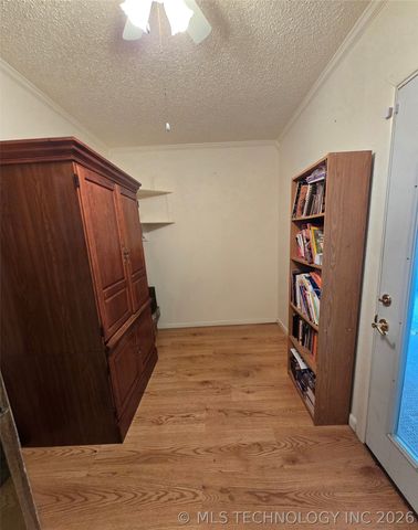 398 Chickasaw Road, Calera, OK 74730